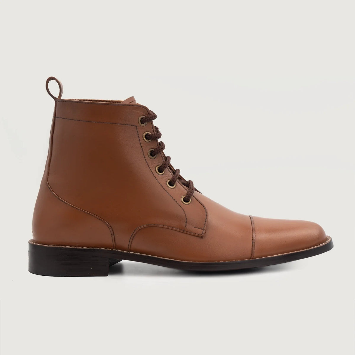 Tan Full-Grain leather Boots - Κατασκευή ραφής Goodyear & λεπτομέρεια μύτης παπουτσιού