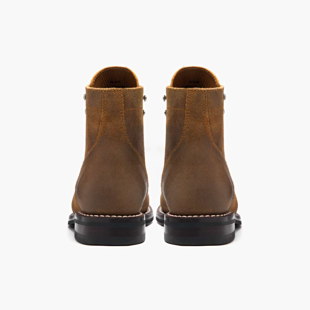 High-Traction Rubber Outsole & Lug Tread Pattern on Captain Safari Δερμάτινα μποτάκια Ανδρικό