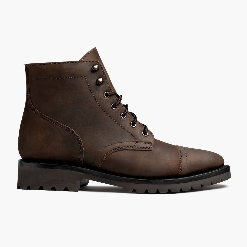 Classic Full-Grain leather Boots - Κατασκευή ραφής Goodyear & λεπτομέρεια μύτης παπουτσιού