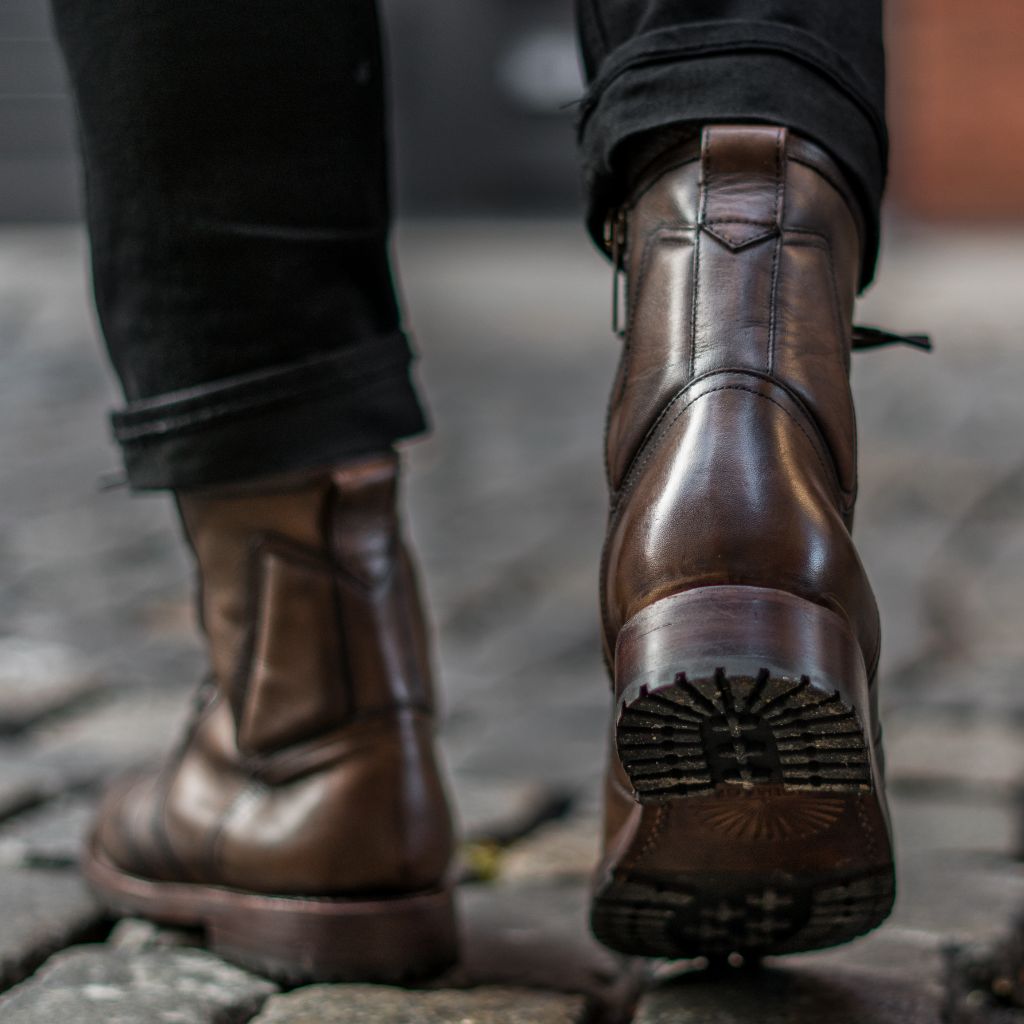 Tailored Rib Cuffs & Hem Craftsmanship Construction Detail on Casa Moto Anejo Δερμάτινα μποτάκια Ανδρικό