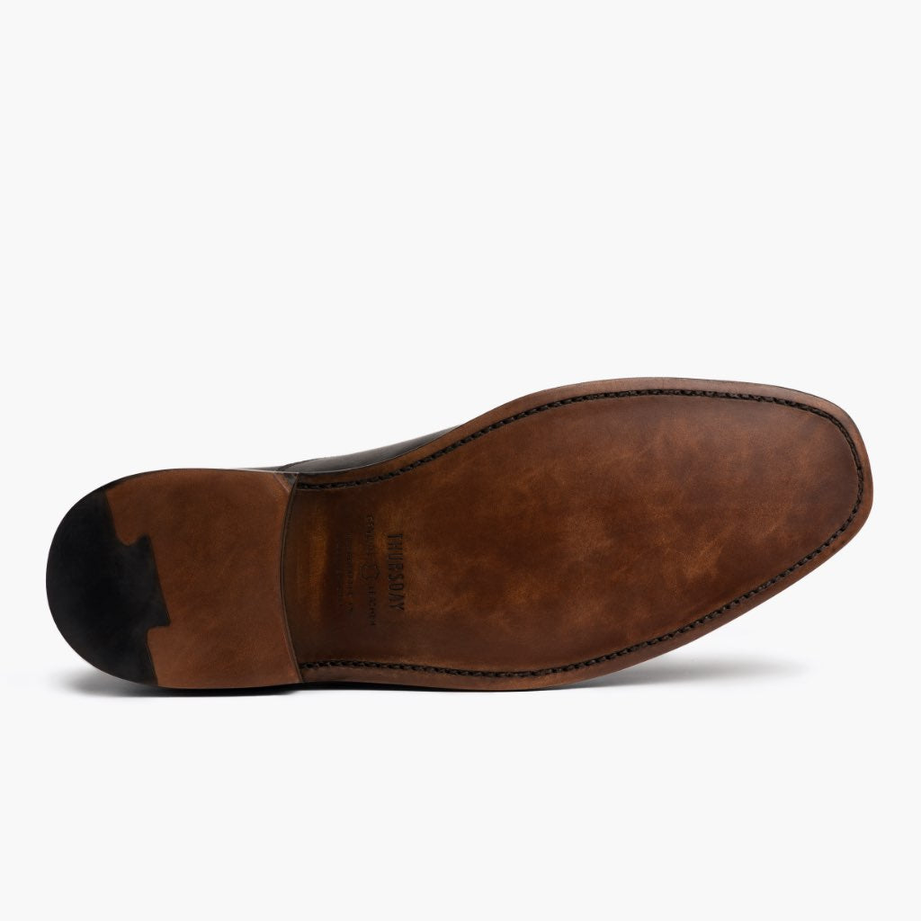 High-Traction Rubber Outsole & Lug Tread Pattern on Executive Μαύρο Δερμάτινα sneakers Ανδρικό