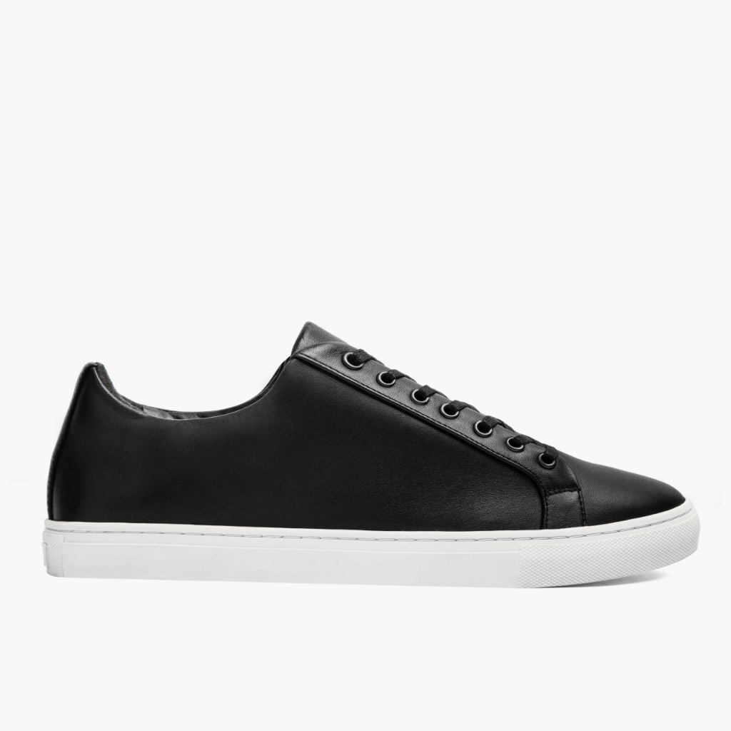 Black Full-Grain leather Sneakers - Κατασκευή ραφής Goodyear & λεπτομέρεια μύτης παπουτσιού