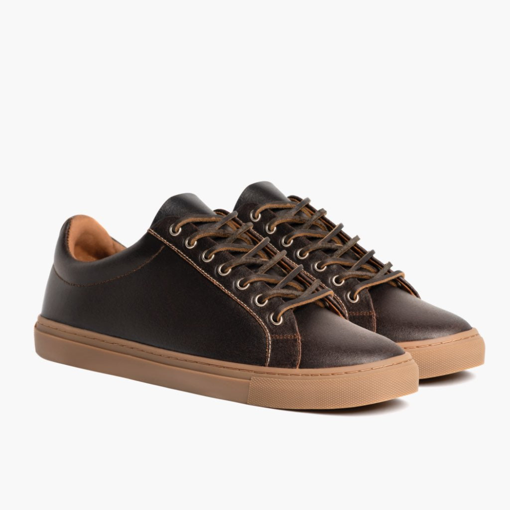 Premier Low Top Cacao Δερμάτινα sneakers Ανδρικό For Men in Classic Full-Grain Leather - Πλαϊνή όψη | Αγορά online