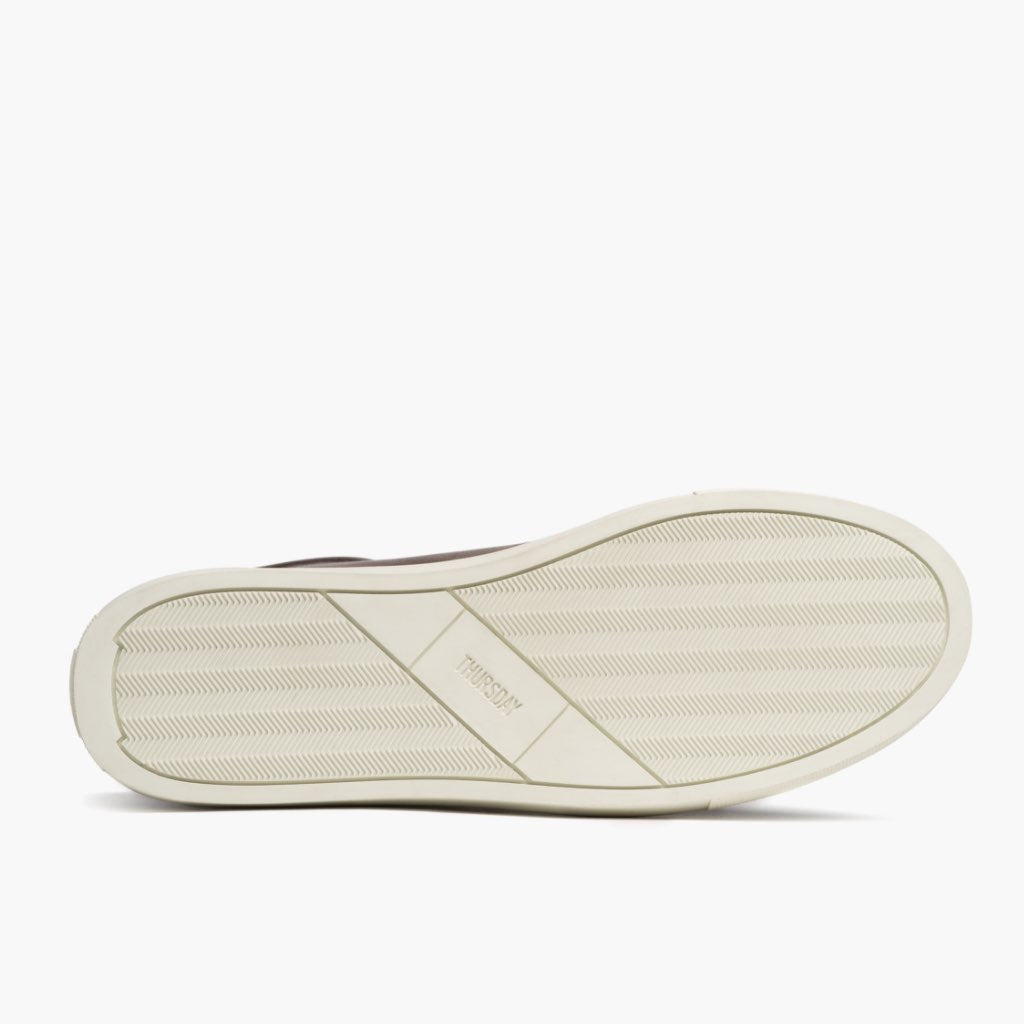 High-Traction Rubber Outsole & Lug Tread Pattern on Premier Low Top Coffee Δερμάτινα sneakers Ανδρικό For Men