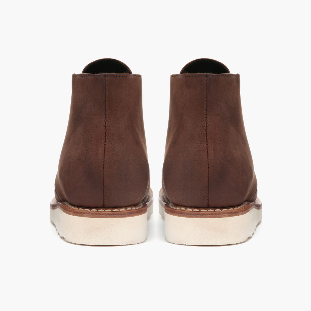 High-Traction Rubber Outsole & Lug Tread Pattern on Scout Arizona Adobe Δερμάτινα μποτάκια Ανδρικό For Men