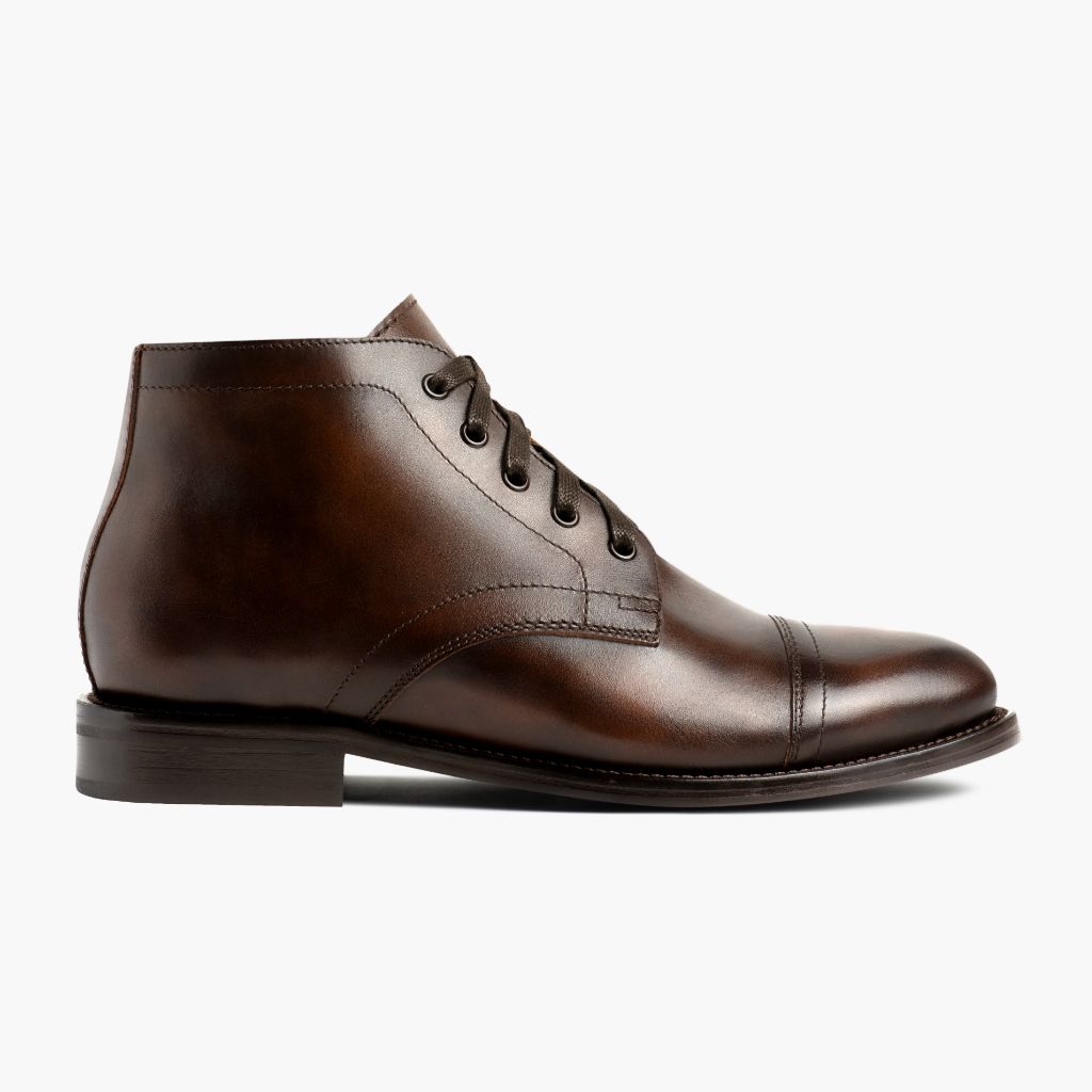 Classic Full-Grain leather Boots - Κατασκευή ραφής Goodyear & λεπτομέρεια μύτης παπουτσιού