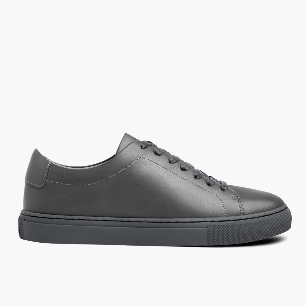 Grey Full-Grain leather Sneakers - Κατασκευή ραφής Goodyear & λεπτομέρεια μύτης παπουτσιού