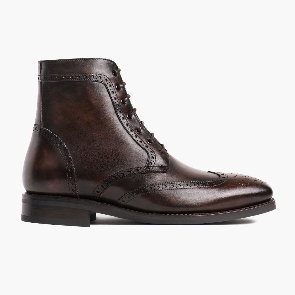 Classic Full-Grain leather Boots - Κατασκευή ραφής Goodyear & λεπτομέρεια μύτης παπουτσιού