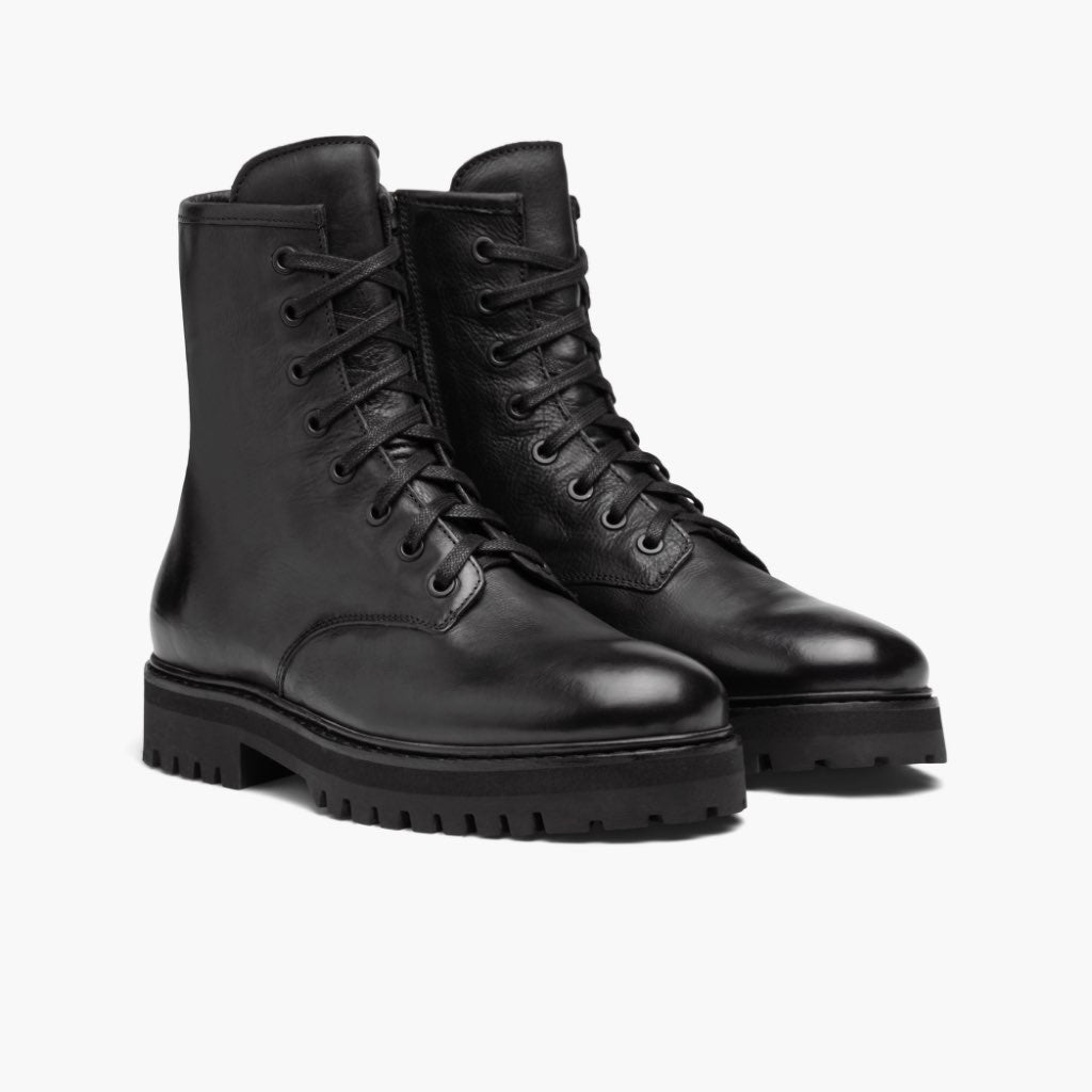 Black Full-Grain leather Boots - Κατασκευή ραφής Goodyear & λεπτομέρεια μύτης παπουτσιού