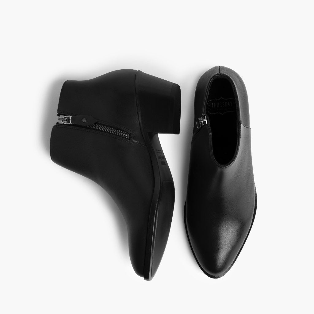 High-Traction Rubber Outsole & Lug Tread Pattern on Downtown Μαύρο Δερμάτινα μποτάκια Γυναικείο