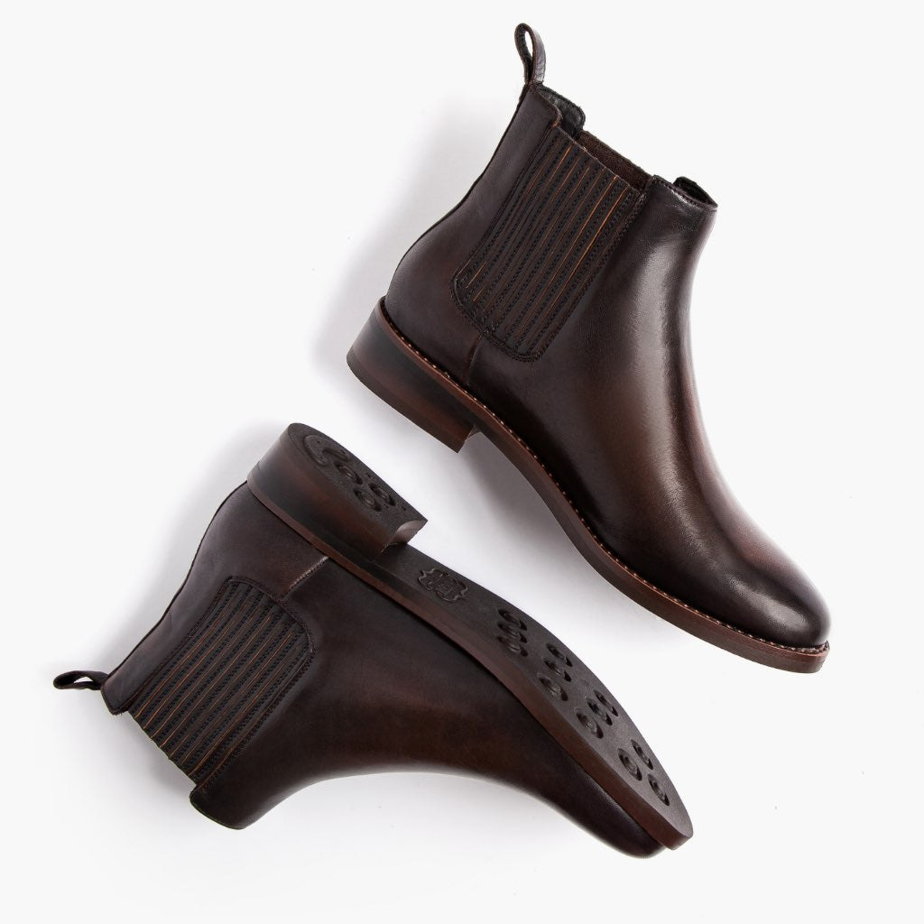 High-Traction Rubber Outsole & Lug Tread Pattern on Dreamer Μαύρο Coffee Δερμάτινα μποτάκια Γυναικείο