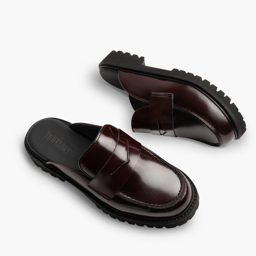 High-Traction Rubber Outsole & Lug Tread Pattern on Penny Mule Βουργουνδίας Δερμάτινα μποτάκια Γυναικείο