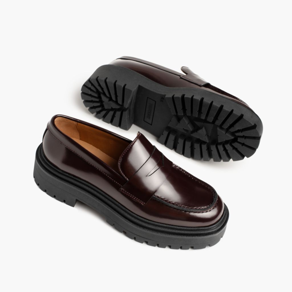 High-Traction Rubber Outsole & Lug Tread Pattern on Penny Platform Βουργουνδίας Δερμάτινα μποτάκια Γυναικείο