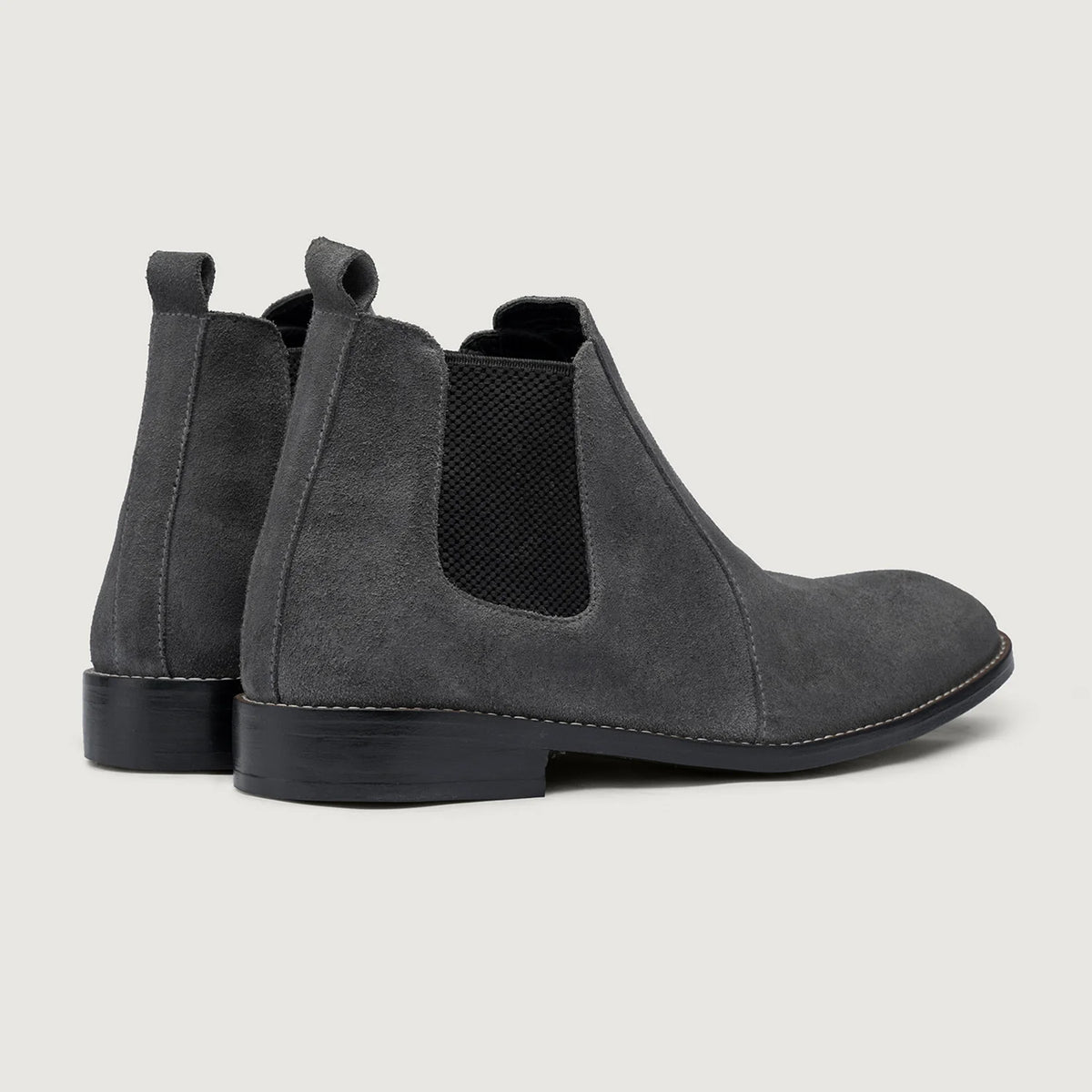 High-Traction Rubber Outsole & Lug Tread Pattern on Clarkson Chelsea Grey Suede Leather Boots StudGuard For Men