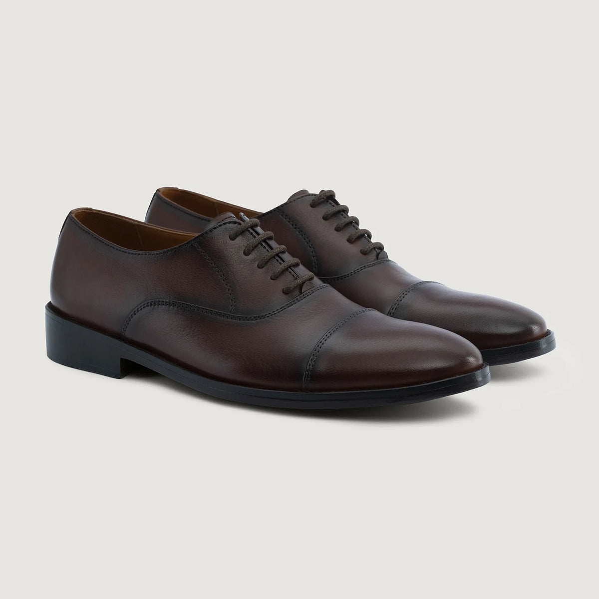 Professor Oxford Burnished Καφέ Δερμάτινα παπούτσια Ανδρικό For Men in Burnished Brown Full-Grain Leather - Πλαϊνή όψη | Αγορά online