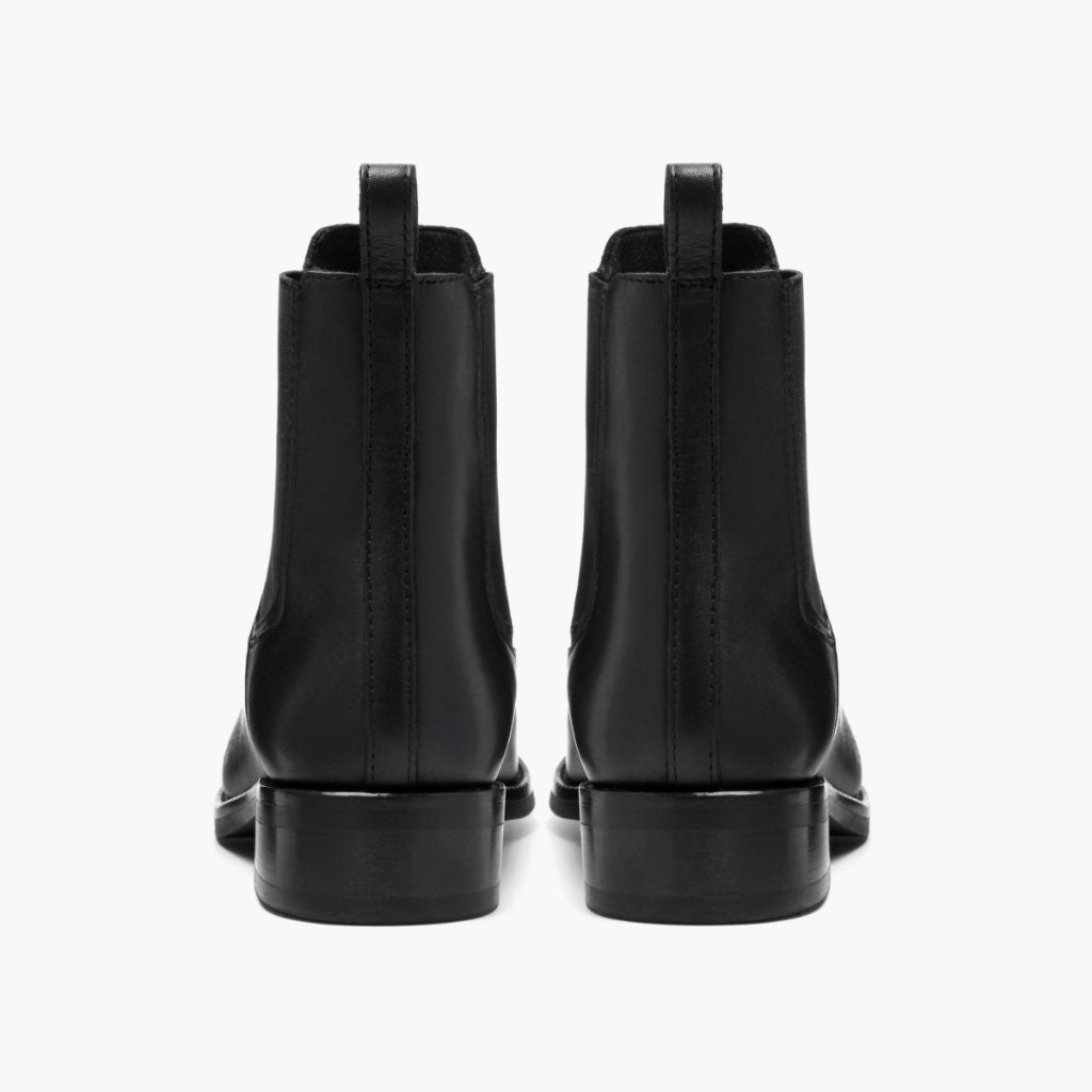 High-Traction Rubber Outsole & Lug Tread Pattern on Duchess Μαύρο Δερμάτινα μποτάκια Γυναικείο