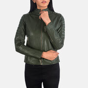 
Εσωτερική επένδυση Showing Quilted Polyester Lining & Δύο λειτουργικές εσωτερικές τσέπες