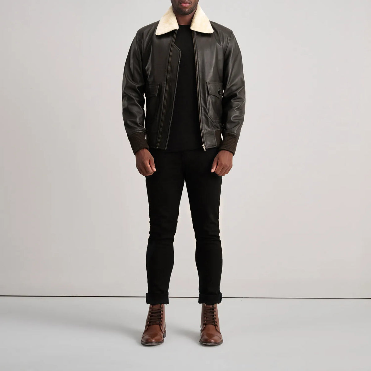 
Airin G-1 Καφέ & Cream Δερμάτινο Μπουφάν Bomber Ανδρικό - Πλαϊνή όψη που αναδεικνύει το κόψιμο των μανικιών