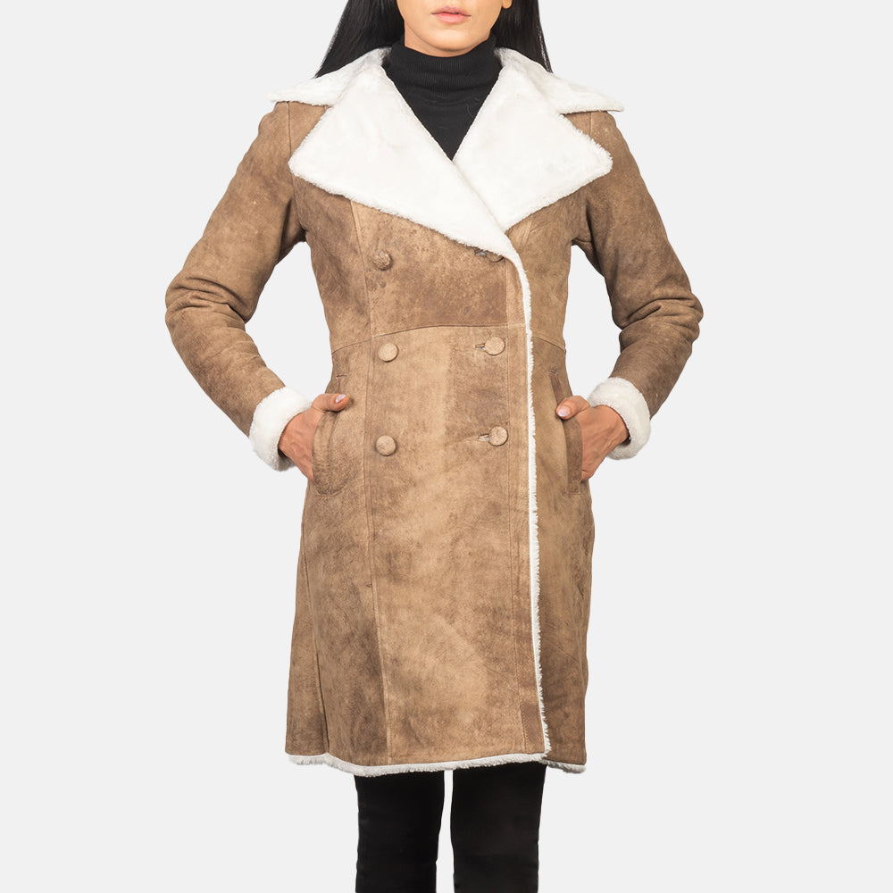 
Amie Distressed Brown Double Breasted Shearling Coat - Πλαϊνή όψη που αναδεικνύει το κόψιμο των μανικιών