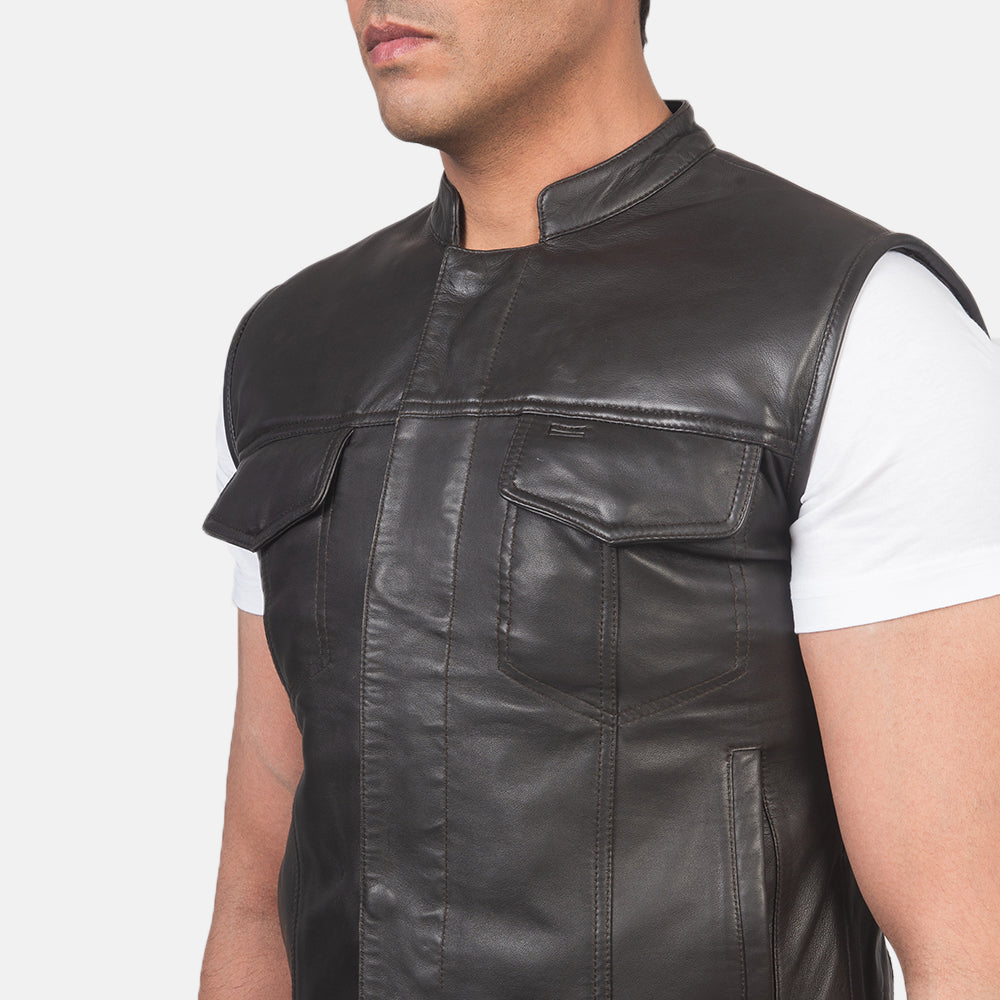 
Εσωτερική επένδυση Showing Quilted Polyester Lining & Δύο λειτουργικές εσωτερικές τσέπες