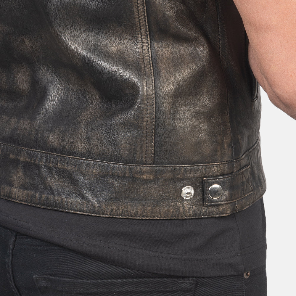 
Εσωτερική επένδυση Showing Quilted Polyester Lining & Δύο λειτουργικές εσωτερικές τσέπες