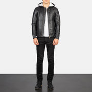 
Baston Black Hooded Leather Bomber Jacket - Πλαϊνή όψη που αναδεικνύει το κόψιμο των μανικιών