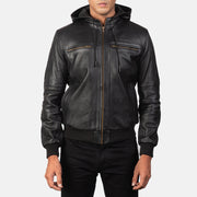 
Bouncer Biz Black Leather Hooded Bomber Jacket - Πλαϊνή όψη που αναδεικνύει το κόψιμο των μανικιών