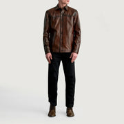 
Κοντινό πλάνο λεπτομέρειας of Shirt & Buttons Hardware on Bronco Distressed Καφέ Leather Shirt Ανδρικό
