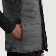
Εσωτερική επένδυση Showing Quilted Viscose Lining & Δύο λειτουργικές εσωτερικές τσέπες