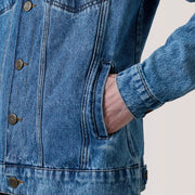 
Εσωτερική επένδυση Showing Quilted Viscose Lining & Δύο λειτουργικές εσωτερικές τσέπες