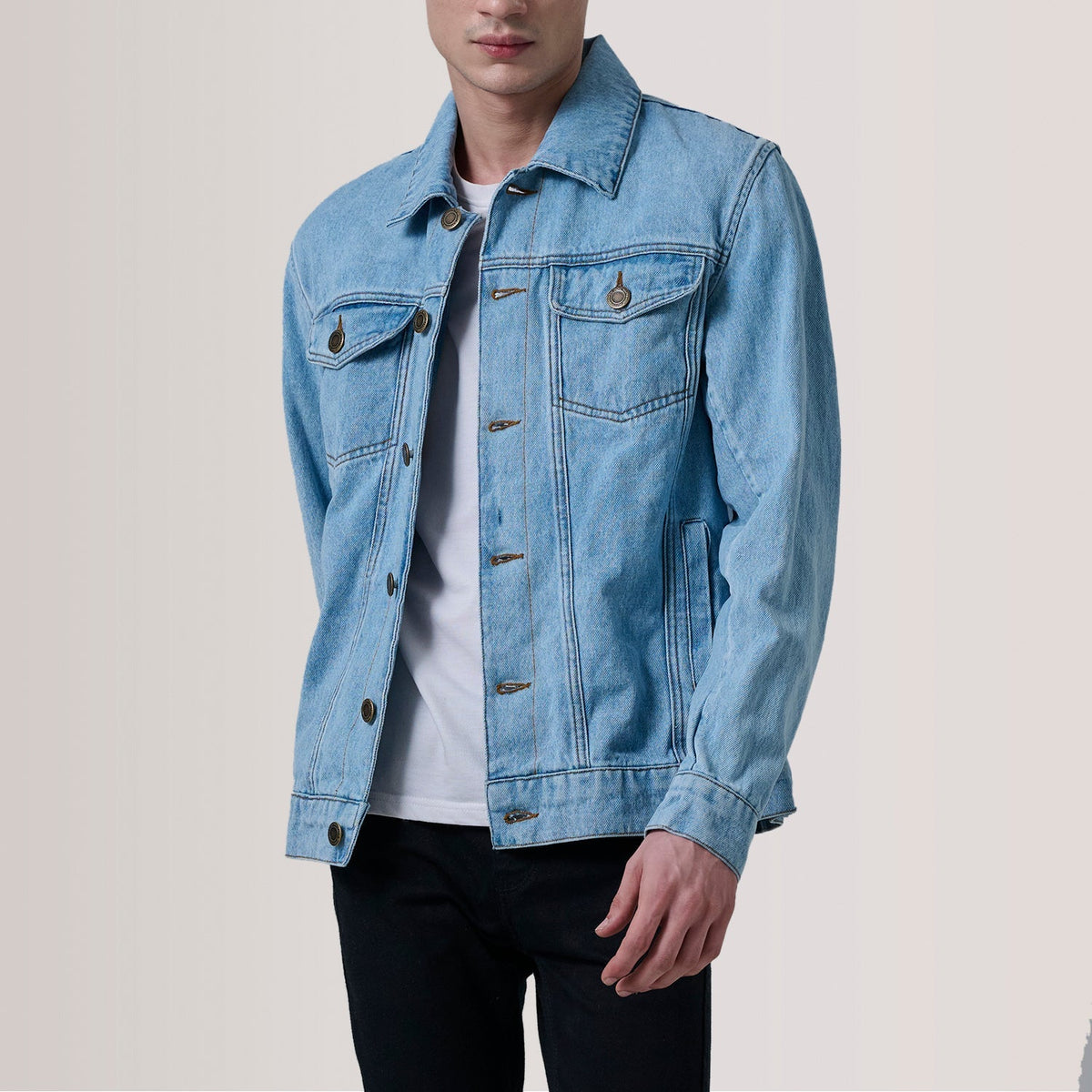 
Conard Light Μπλε Denim Trucker Δερμάτινο Μπουφάν Ανδρικό For Men in Light Blue Full-Grain Leather - Μπροστινή όψη & εφαρμοστή σιλουέτα | Αγορά online