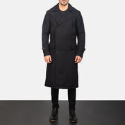 
Κοντινό πλάνο λεπτομέρειας of Notch & Button Hardware on Detective Μαύρο Wool Δερμάτινο Παλτό Ανδρικό