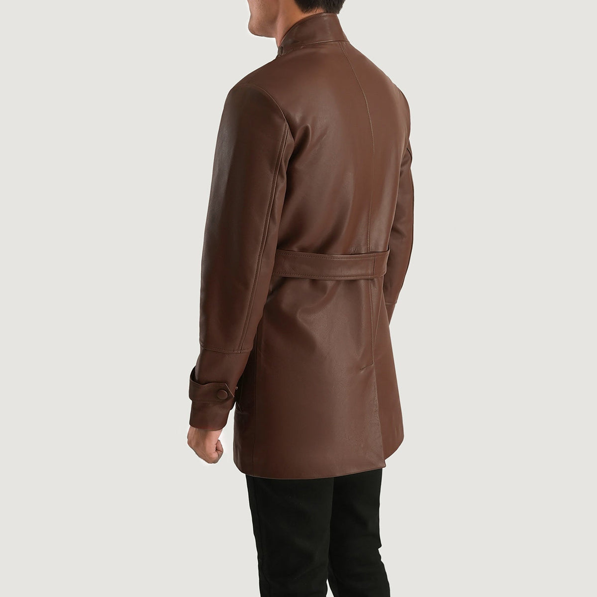 
Κοντινό πλάνο λεπτομέρειας of High neck with Belt & Snap button Hardware on Dolf Καφέ Δερμάτινο Μπουφάν Ανδρικό