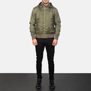 
Hanklin Ma-1 Green Hooded Bomber Jacket - Πλαϊνή όψη που αναδεικνύει το κόψιμο των μανικιών