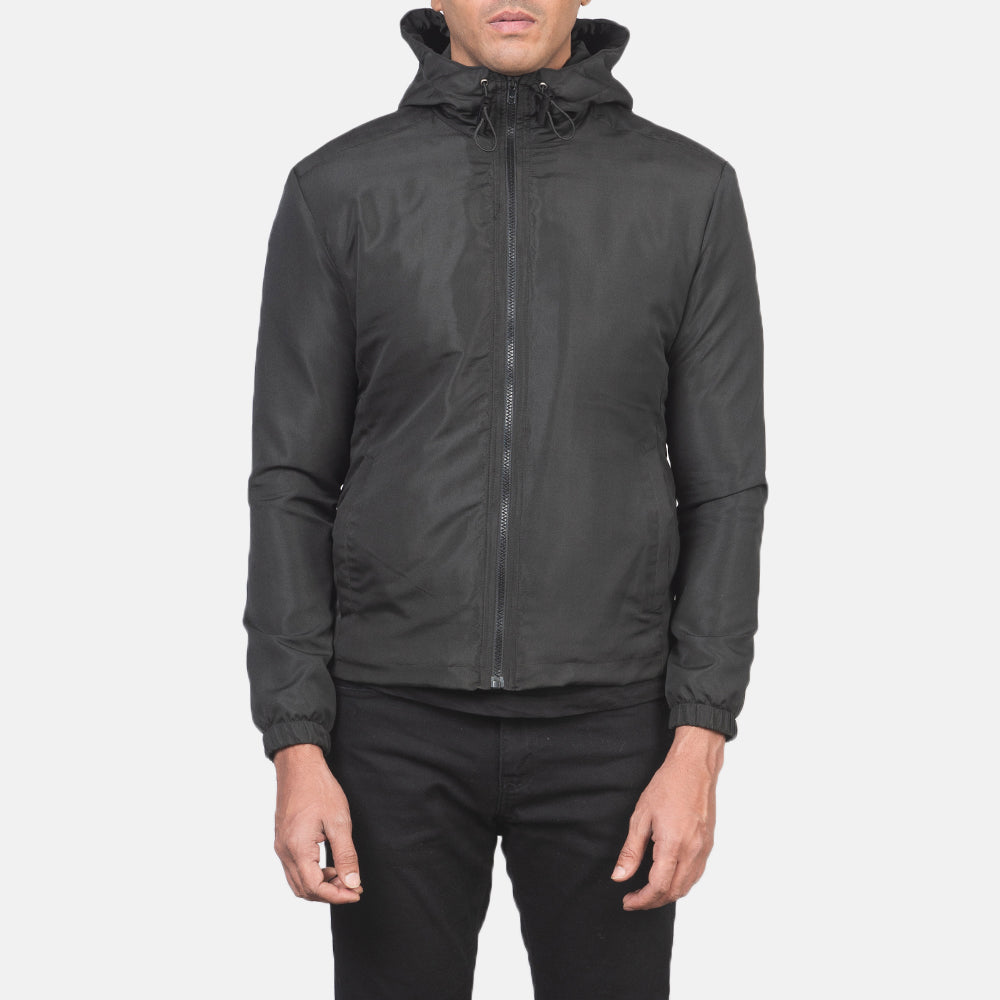 Κοντινό πλάνο λεπτομέρειας of High Neck with Hood & Zipper with wind flap Hardware on Jimmy Black Hooded Windbreaker Jacket
