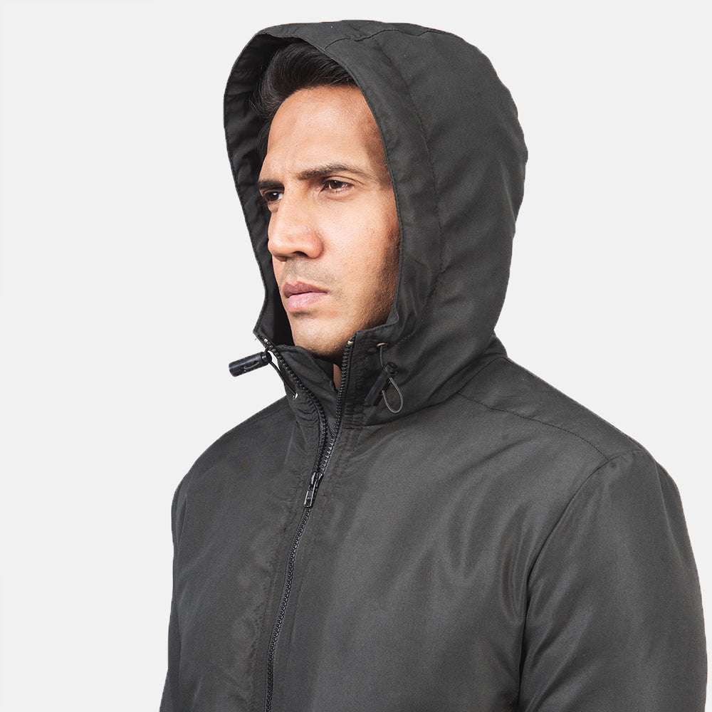 
Εσωτερική επένδυση Showing Quilted Polyester Lining & Δύο λειτουργικές εσωτερικές τσέπες