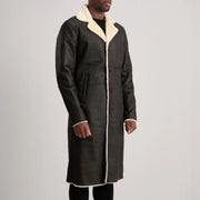 
Brown Sheepskin Snuffed Aviator Jacket - Πίσω όψη με εφαρμογή στους ώμους & καθαρό στρίφωμα