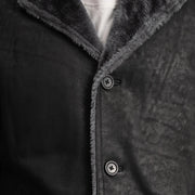 
Κοντινό πλάνο λεπτομέρειας of Notch & Button Hardware on Kolby Distressed Black Shearling Long Coat