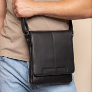 
Classic 100% Full-Grain leather Bag - Πίσω όψη με ενισχυμένους δερμάτινους ιμάντες