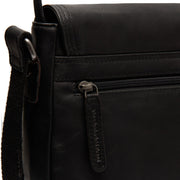 
Εσωτερική επένδυση Showing Dedicated Padded Laptop Sleeve & Multi-Compartment Organization