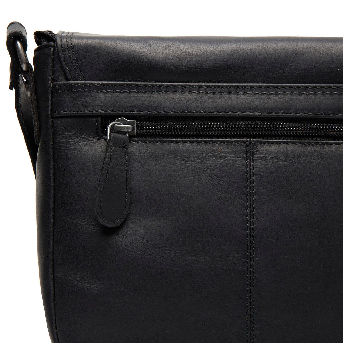 
Εσωτερική επένδυση Showing Dedicated Padded Laptop Sleeve & Multi-Compartment Organization