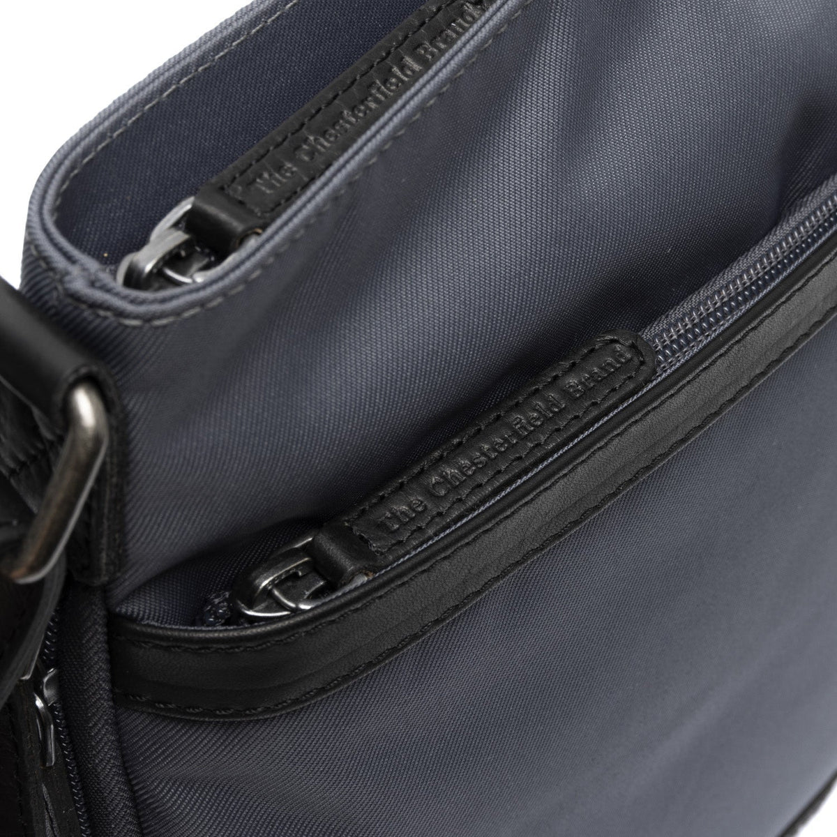 
Everyday Carry Perspective Showing Ergonomic Grab Handle & Strap Comfort