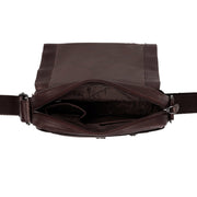 
Everyday Carry Perspective Showing Ergonomic Grab Handle & Strap Comfort