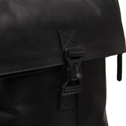 
Solid Antique Brass Hardware & Heavy-Duty Dual Zipper Detail on Savona Δερμάτινο σακίδιο για laptop