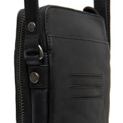 
Alesund Γνήσιο δέρμα full grain Phone Bag - Πλαϊνή όψη που αναδεικνύει το κόψιμο των μανικιών
