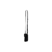 
Προοπτική εφαρμογής σε μοντέλο:  Langley Γνήσιο δέρμα full grain Phone Bag σε μοντέλο με φυσικό φωτισμό ημέρας