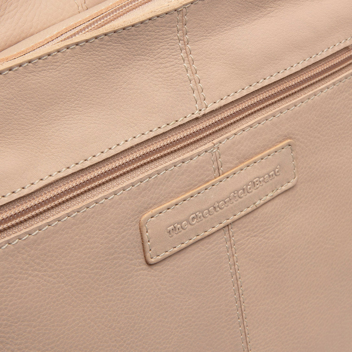 Astero Full-Grain Leather Shoulder Bag - Structured Side Profile Showing Gusset Depth &amp; Expansion Capacity