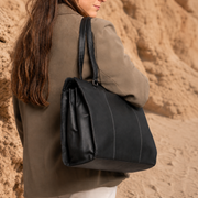
Classic 100% Full-Grain leather Bag - Πίσω όψη με ενισχυμένους δερμάτινους ιμάντες
