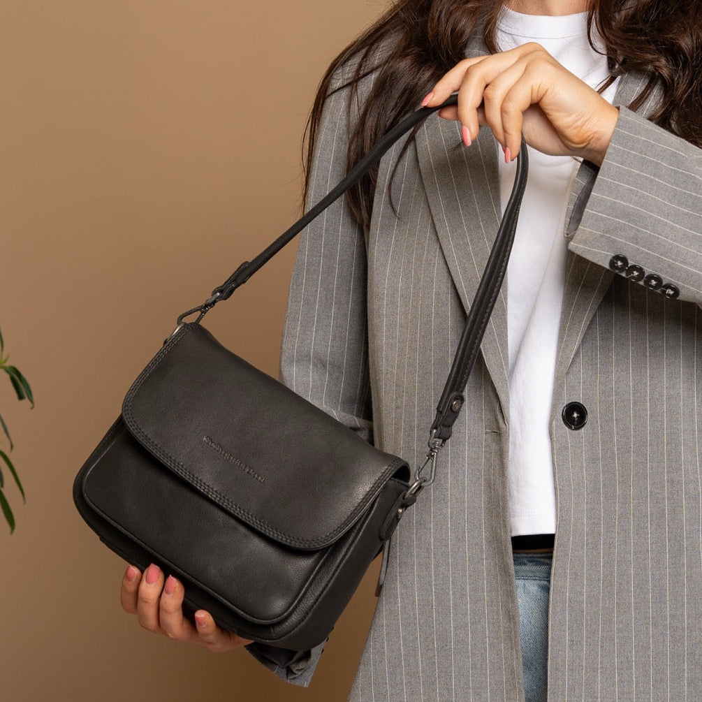 Miloa Full-Grain Leather Shoulder Bag – alternate product view 2