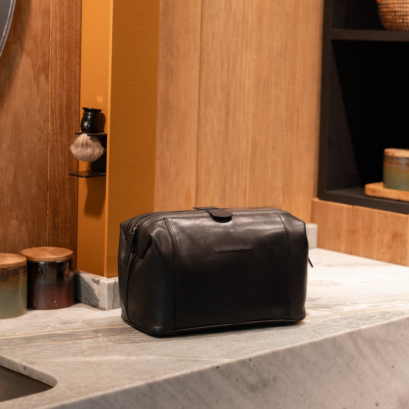 Biassa Full-Grain Leather Toiletry Bag Γυναικείο
